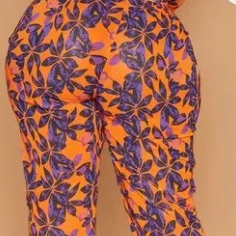 Pretty Little Things - Orange Print Beach Flares Size 20